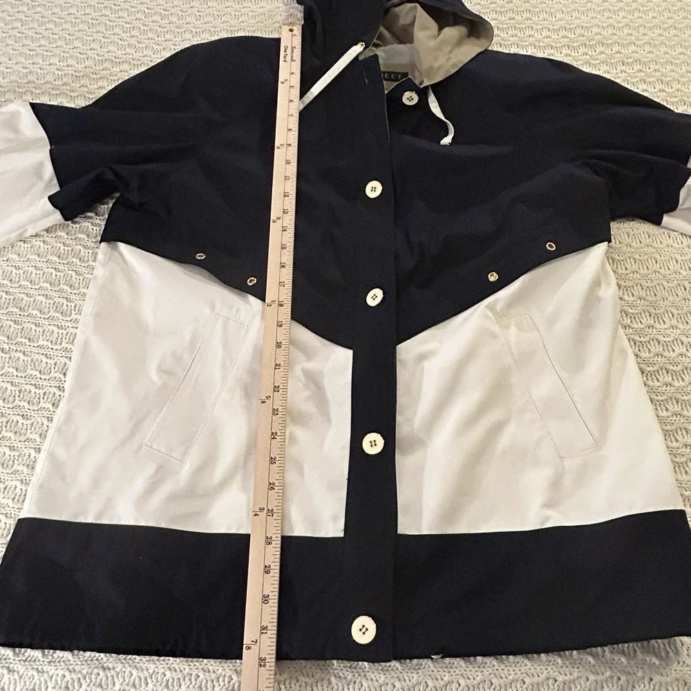 Fleet Street Women's XL Button Up Hooded Water‎ Resistant Jacket $90 New